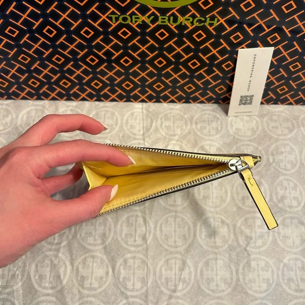Tory Burch tory burch